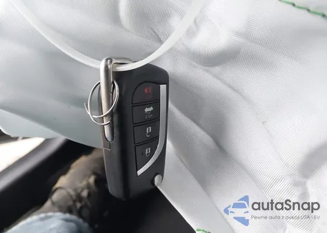 2020 Toyota Corolla Se/Night Shade z USA, uszkodzony, nr VIN JTDS4RCE2LJ027207